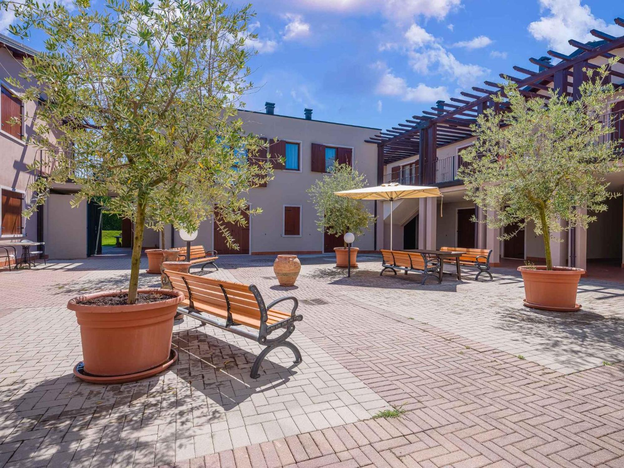 Apartment In Peschiera Del Garda 22085 Exterior photo